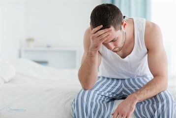 Il malessere grave è uno dei sintomi della prostatite acuta